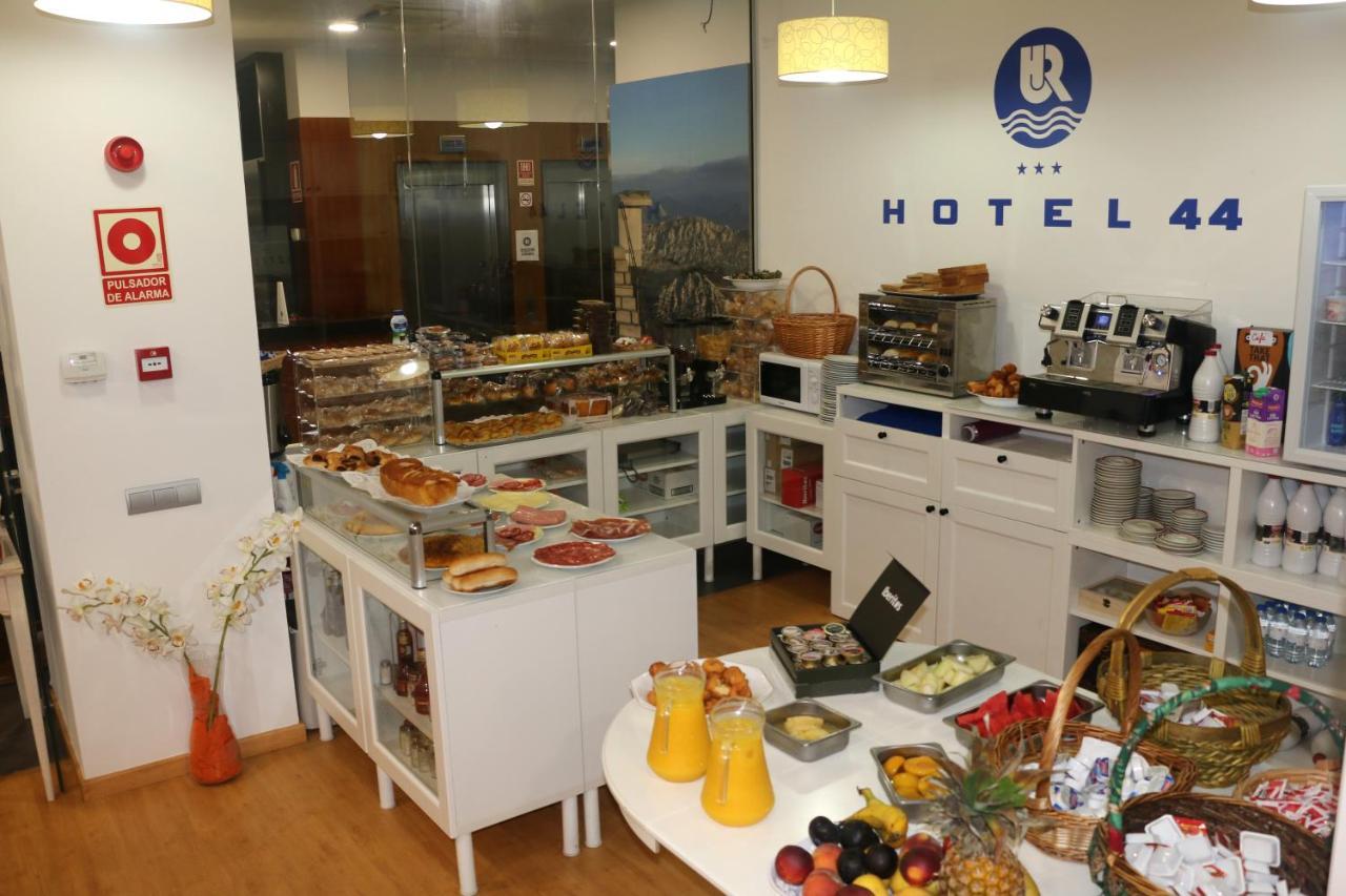 Hotel 44 Gijon Exterior photo